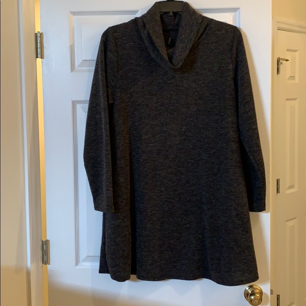 Plus size Cowl neck gray tunic dress with pockets